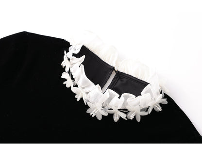 Floral Collar Velvet Blouse
