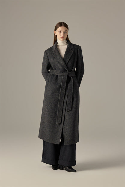 Cashmere Wool Structured Shoulder Coat – Timeless Elegance for Cold Days