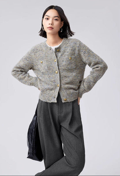 Knit Cardigan with Fine Gold Thread – Elegant Short Style
