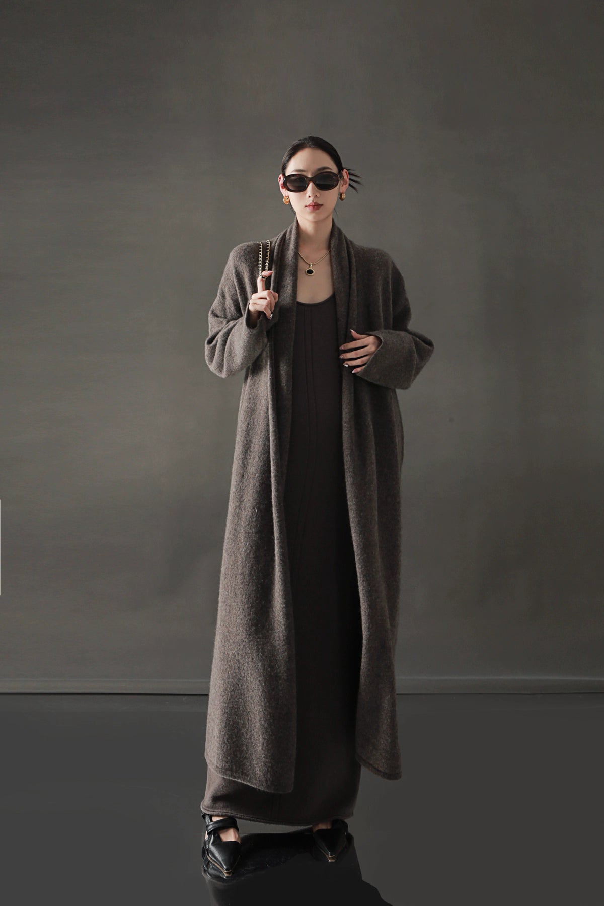 Minimalist Cashmere-Blend Wool Long Cardigan