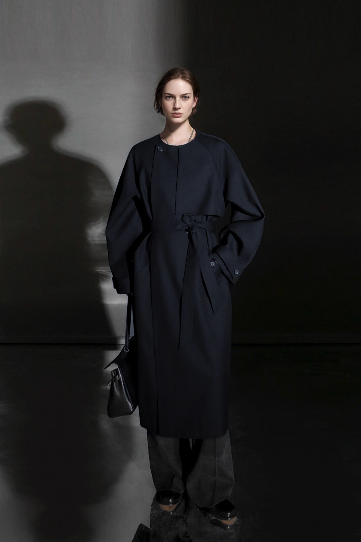 Minimalist Round Neck Wool Blend Trench Coat – Relaxed Fit