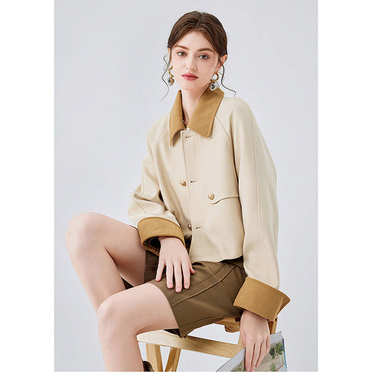 Short Modern Blazer with Stitch Detail – Elegant Slim Fit Jacket