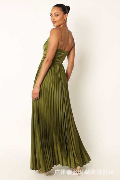 Elegant Pleated Backless Maxi Dress