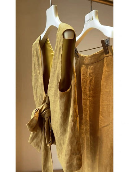 Linen Two-Piece Summer Set with Bow-Tie Back