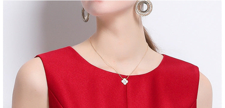 Elegant Sleeveless A-Line Dress in Red