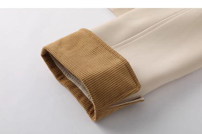 Short Modern Blazer with Stitch Detail – Elegant Slim Fit Jacket