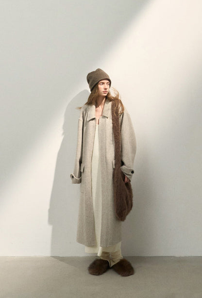 100% Wool Long Zip Coat – Timeless Warmth and Refined Simplicity