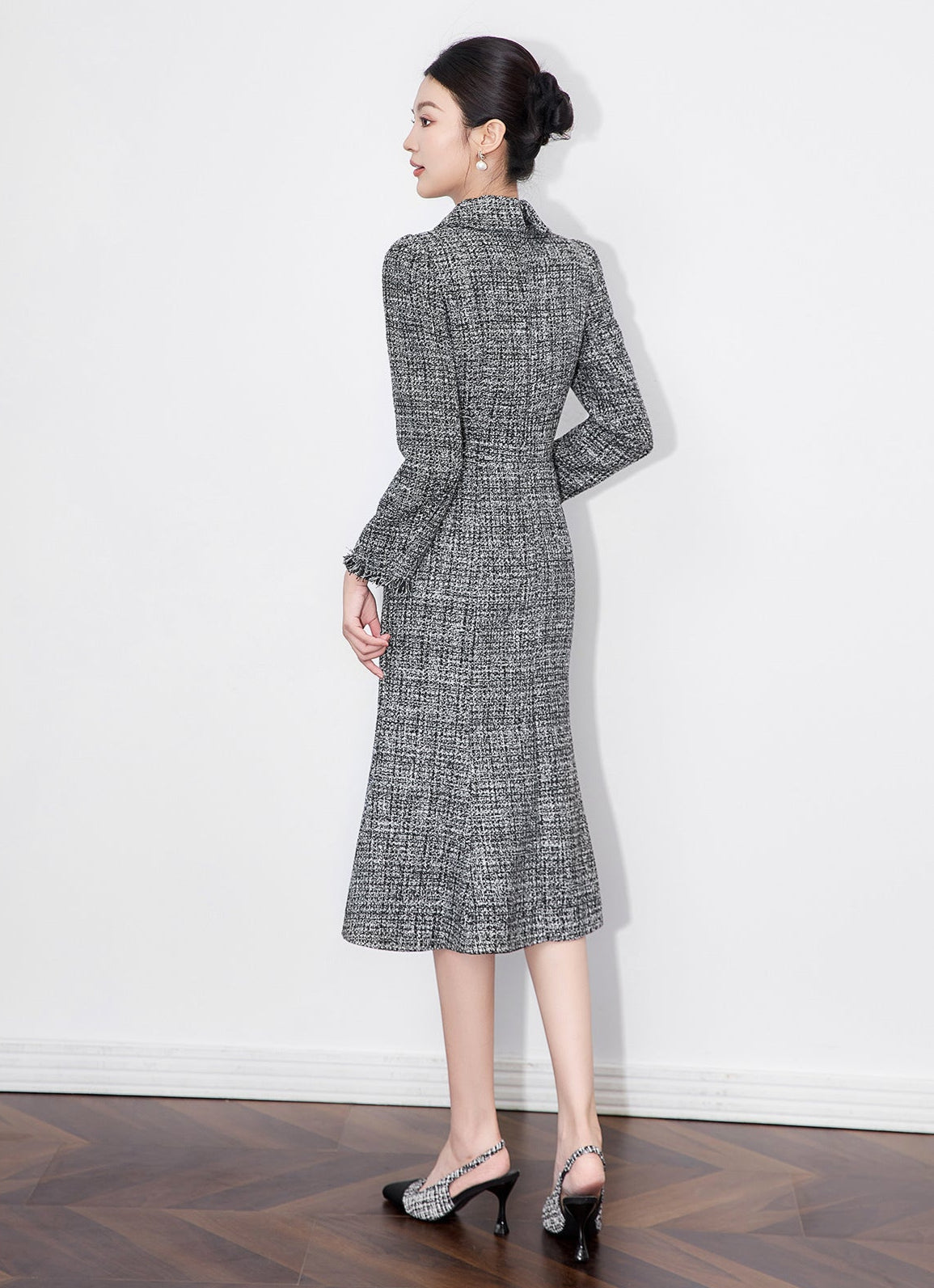 Chanel-Inspired Tweed Mermaid Dress – Elegant Slim Fit Long-Sleeve Design