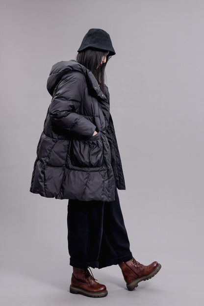 Luxury 90% White Duck Down Puffer Coat – Slim Fit, Hooded Winter Essential