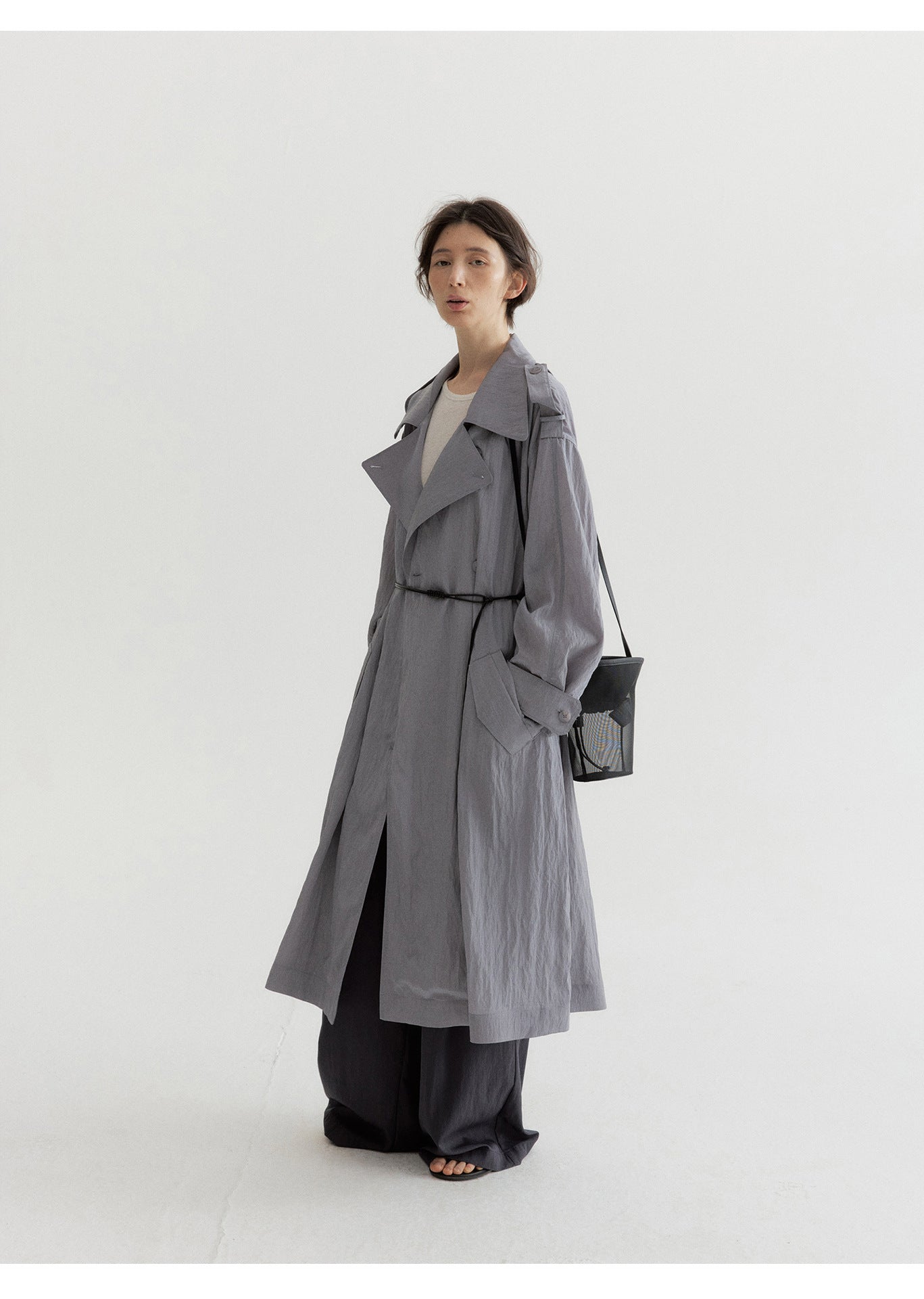 Satin Shine Sleeveless Summer Trench – One Size