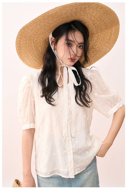 Embroidered Peter Pan Collar Puff Sleeve Blouse