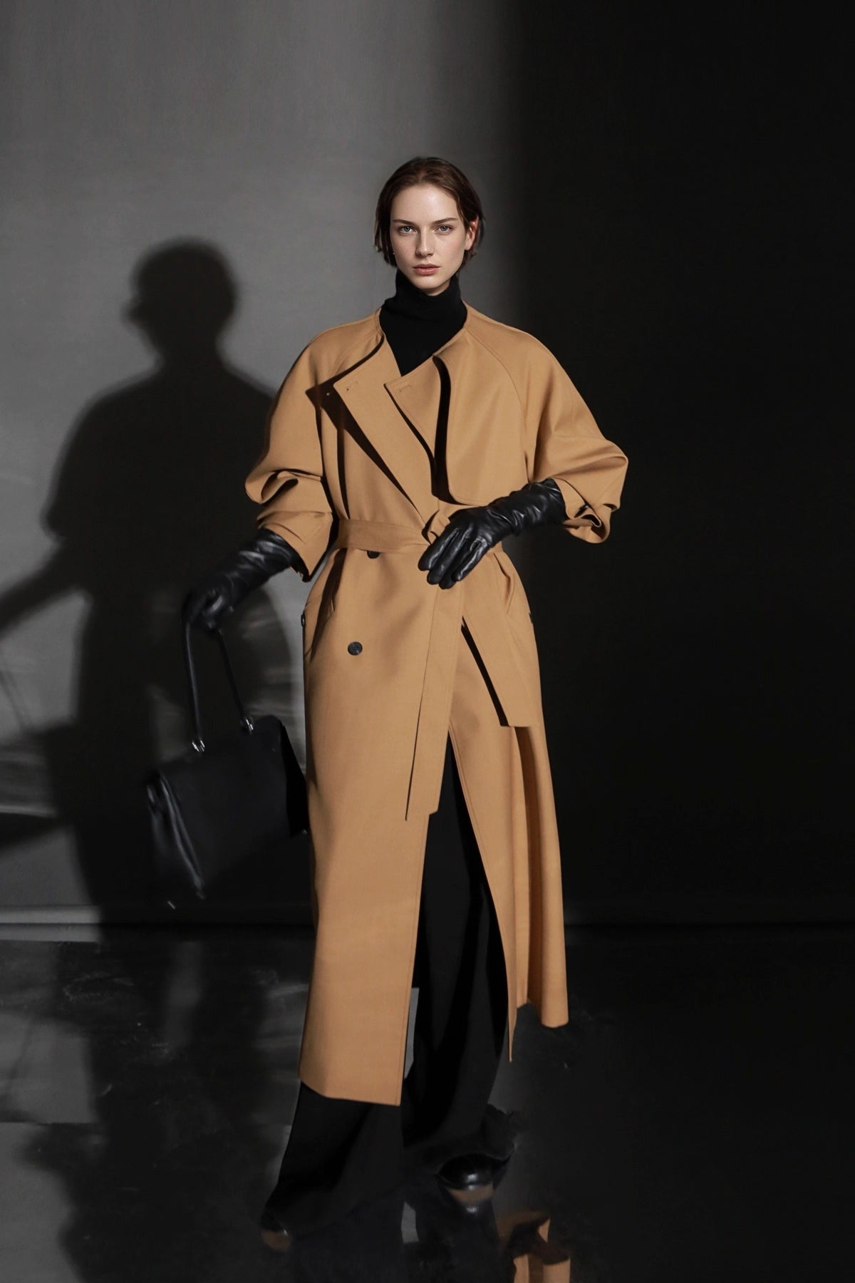 Minimalist Round Neck Wool Blend Trench Coat – Relaxed Fit