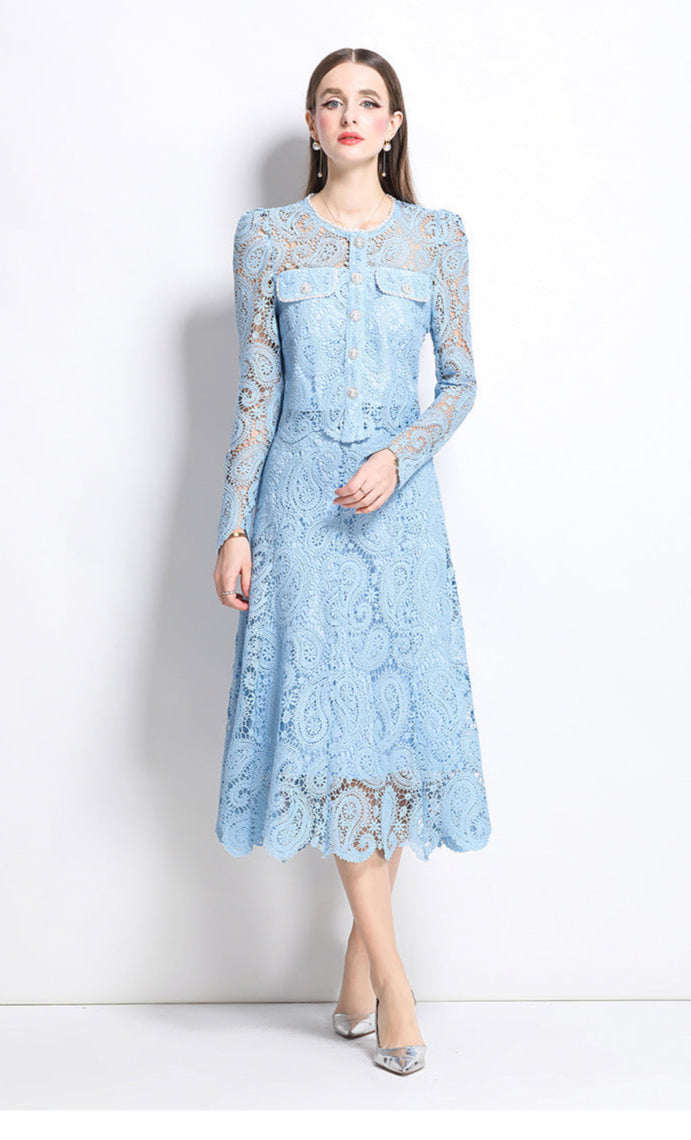 Retro Waterproof Lace Two-Piece Set