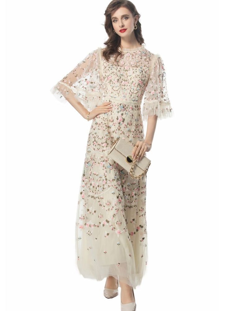 Belleza Princess-Cut Embroidered Maxi Evening Dress