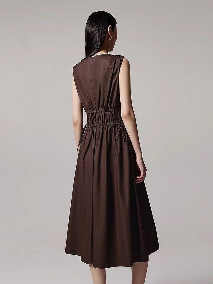 Pleated Brown V-Neck Sleeveless Midi Dress