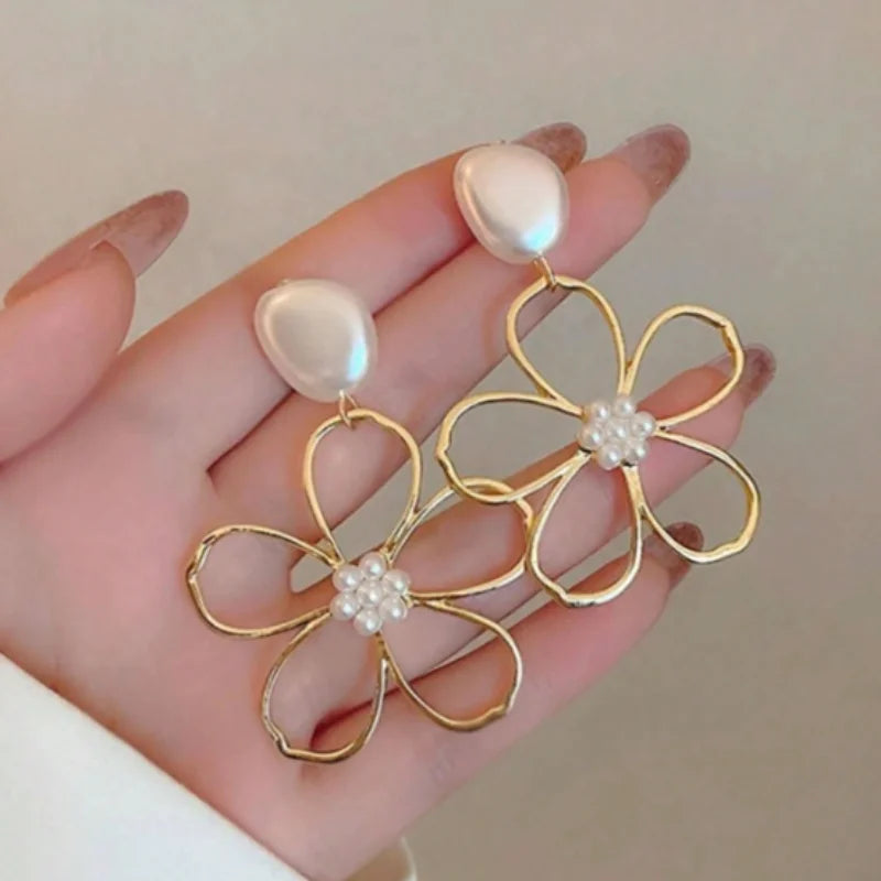 Evelia Pearl Bloom Drop Earrings