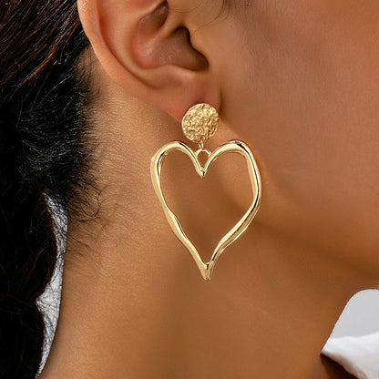 Amora Sculpted Heart Statement Earrings