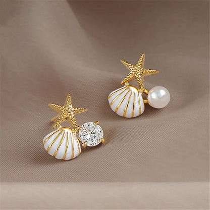 Lunara Asymmetric Starfish Stud Earrings