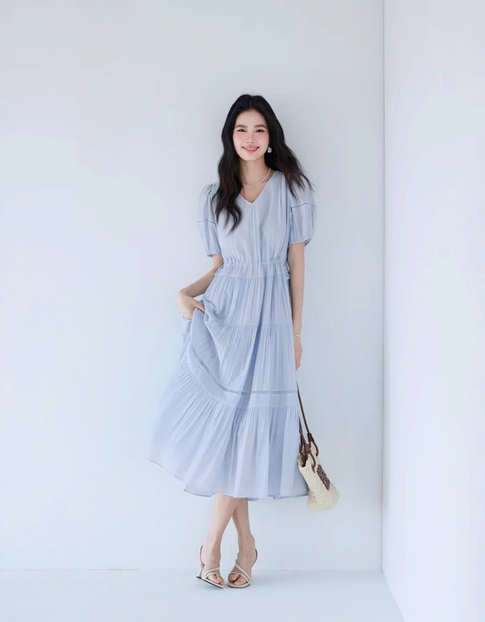 Everyday Elegance Flowing Midi Dress